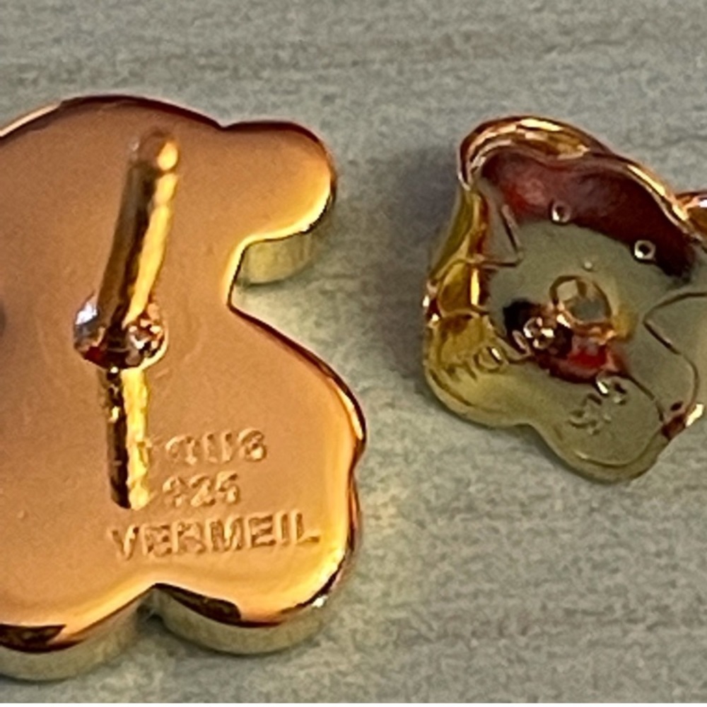 ❌SOLD❌- Sold out TOUS gold bear earrings